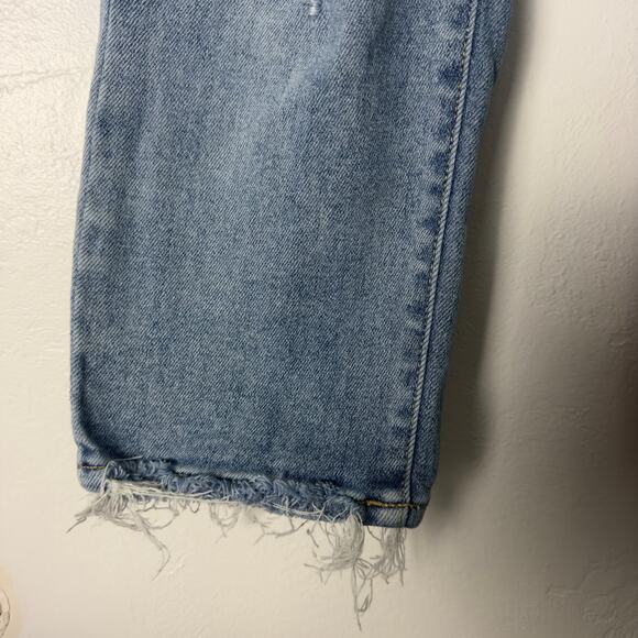 Judy Blue Straight Fit Distressed Women's 5/27 Light Wash Jeans #JB82391 Stretch - Picture 2 of 5